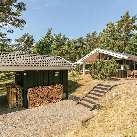 Amazing In Aakirkeby With Wifi Dom wakacyjny Vester Somarken